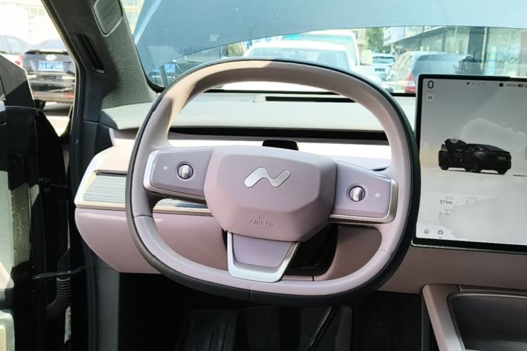Used ONVO L60 2024 60 kWh Rear-Drive Version Steering Wheel
