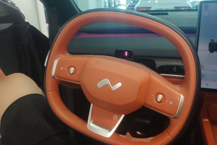 Used ONVO L60 2024 60 kWh Rear-Drive Version Steering Wheel