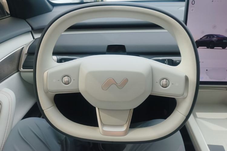 Used ONVO L60 2024 60 kWh Rear-Drive Version Steering Wheel