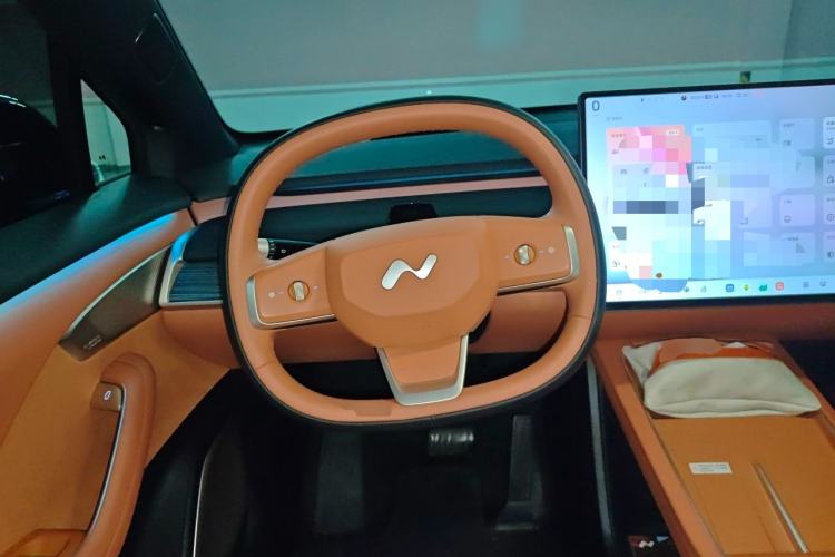 Used ONVO L60 2024 60 kWh Rear-Drive Version Steering Wheel
