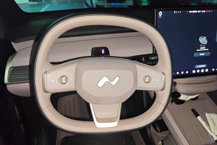 Used ONVO L60 2024 60 kWh Rear-Drive Version Steering Wheel