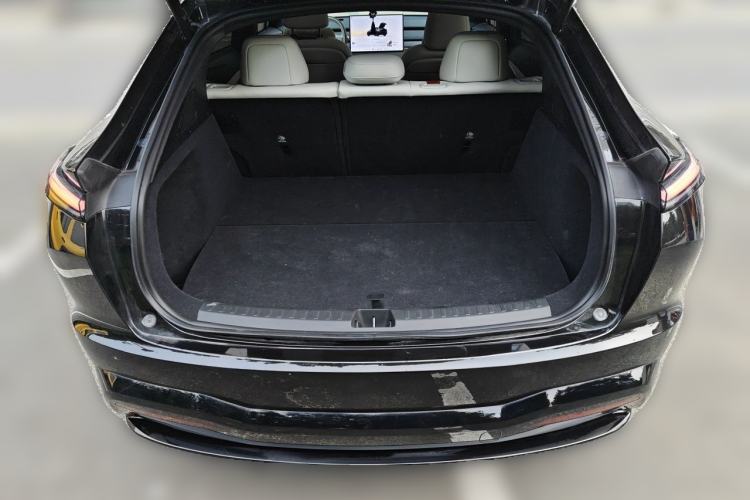 Used ONVO L60 2024 60 kWh Rear-Drive Version Trunk