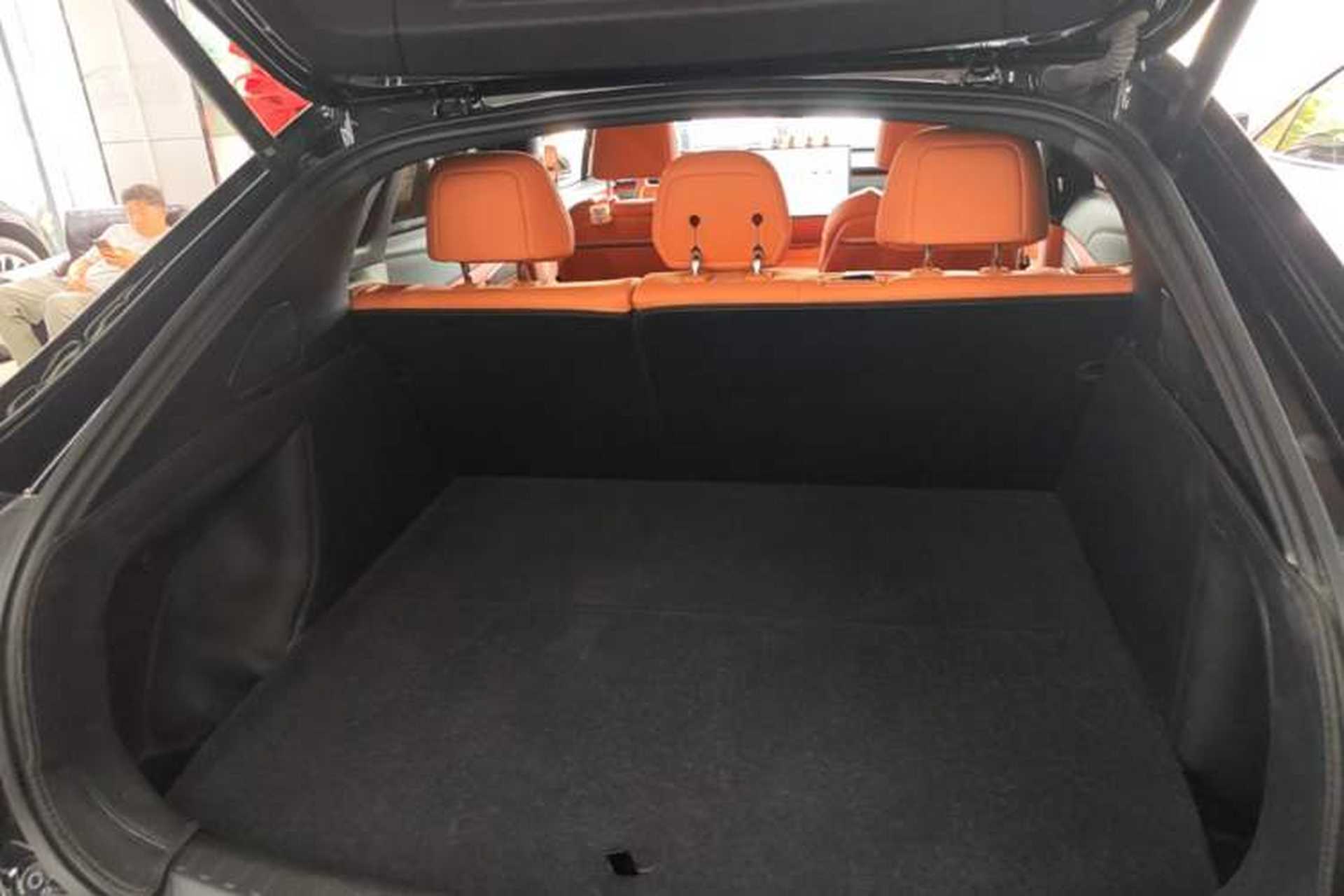 Used ONVO L60 2024 60 kWh Rear-Drive Version Trunk