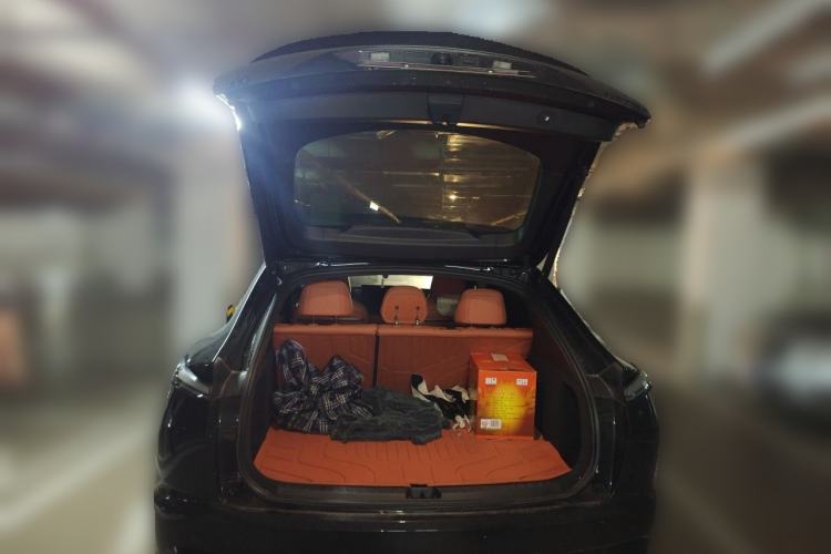 Used ONVO L60 2024 60 kWh Rear-Drive Version Trunk