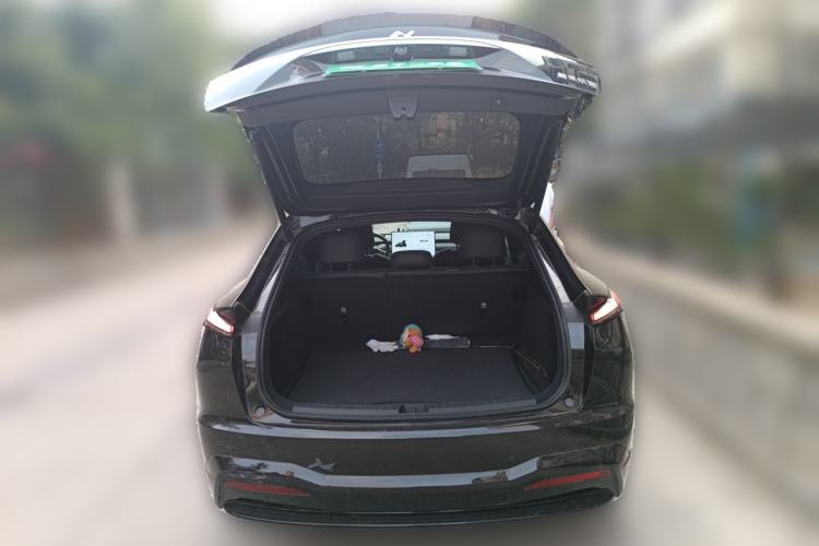 Used ONVO L60 2024 60 kWh Rear-Drive Version Trunk