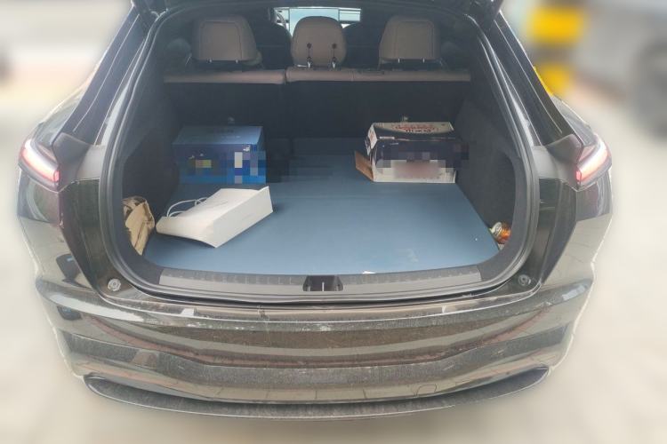 Used ONVO L60 2024 60 kWh Rear-Drive Version Trunk
