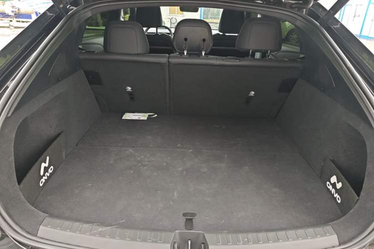 Used ONVO L60 2024 60 kWh Rear-Drive Version Trunk