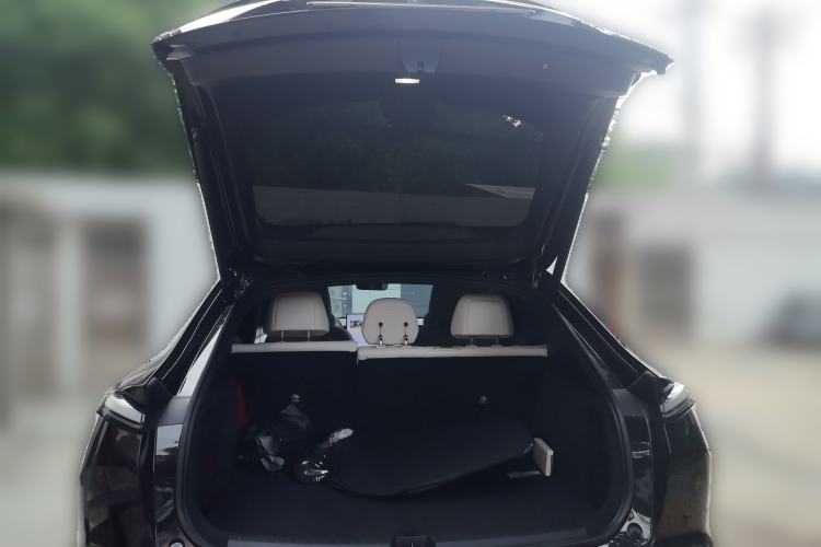 Used ONVO L60 2024 60 kWh Rear-Drive Version Trunk