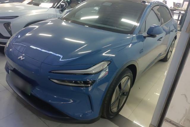 Used ONVO L60 2024 60 kWh All-Wheel Drive