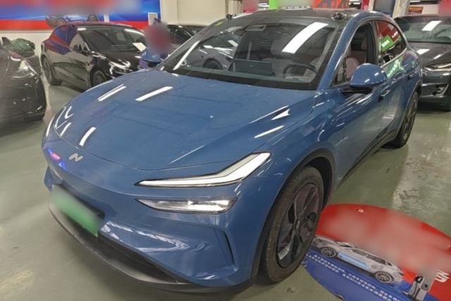 Used ONVO L60 2024 60 kWh Rear-Drive Version