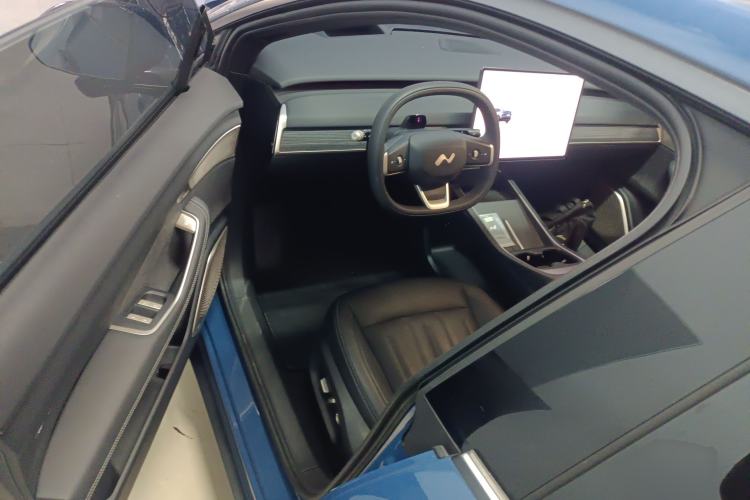 Used ONVO L60 2024 60 kWh All-Wheel Drive Driver Seat