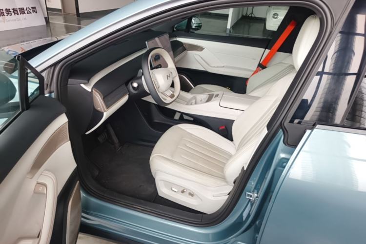 Used ONVO L60 2024 60 kWh Rear-Drive Version Driver Seat