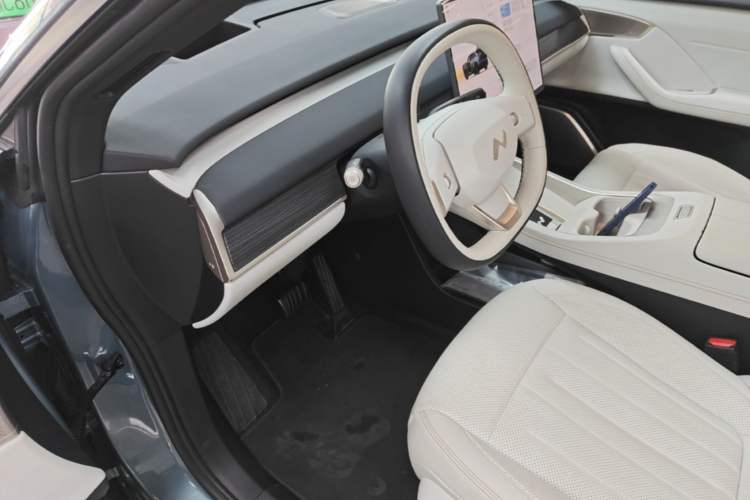 Used ONVO L60 2024 60 kWh Rear-Drive Version Driver Seat
