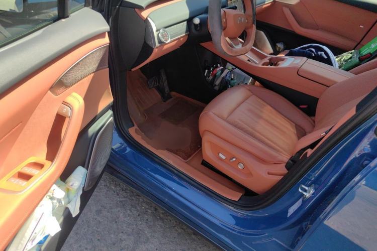 Used ONVO L60 2024 60 kWh All-Wheel Drive Driver Seat