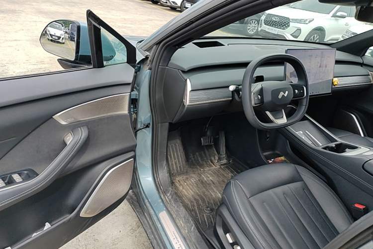 Used ONVO L60 2024 60 kWh Rear-Drive Version Driver Seat