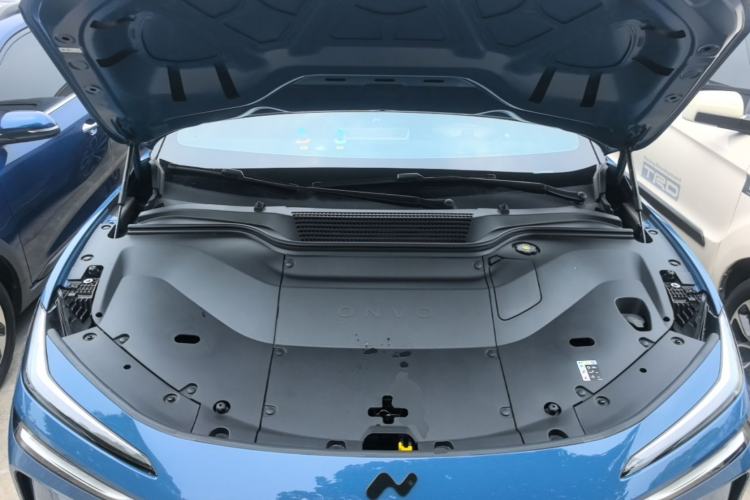 Used ONVO L60 2024 60 kWh All-Wheel Drive Engine Bay
