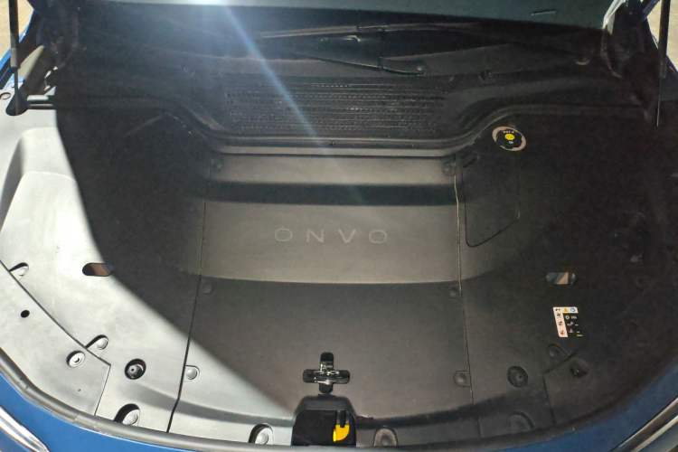 Used ONVO L60 2024 60 kWh Rear-Drive Version Engine Bay