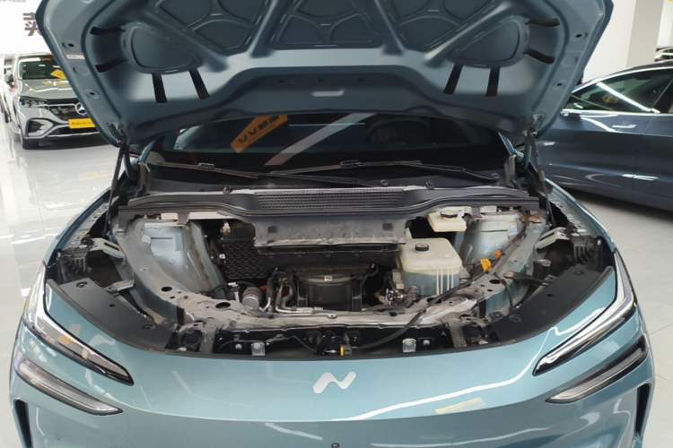 Used ONVO L60 2024 60 kWh All-Wheel Drive Engine Bay