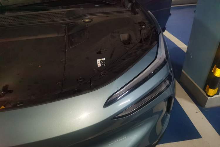 Used ONVO L60 2024 60 kWh Rear-Drive Version Engine Bay Left