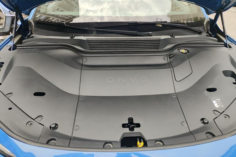 Used ONVO L60 2024 60 kWh Rear-Drive Version Engine Bay