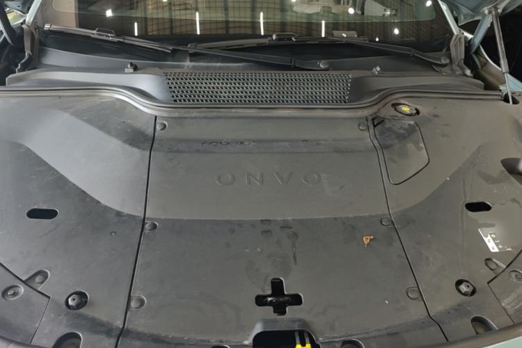 Used ONVO L60 2024 60 kWh Rear-Drive Version Engine Bay