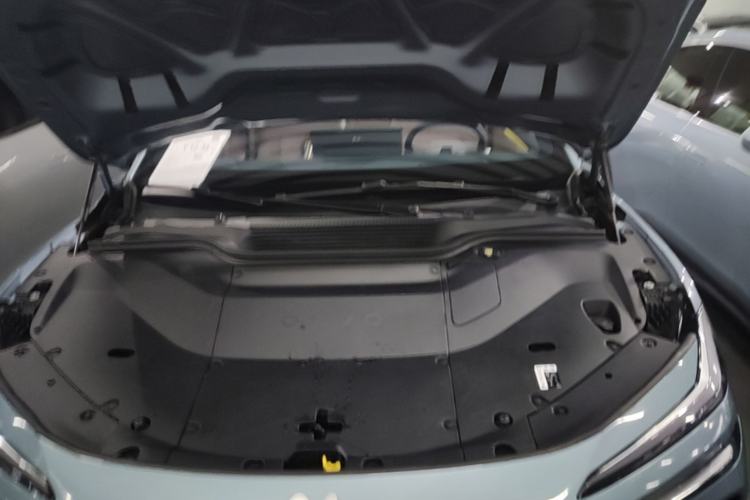 Used ONVO L60 2024 60 kWh Rear-Drive Version Engine Bay