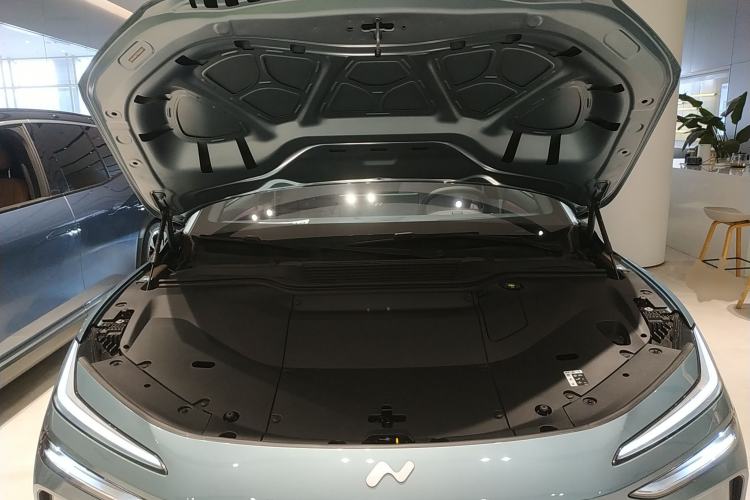 Used ONVO L60 2024 60 kWh Rear-Drive Version Engine Bay
