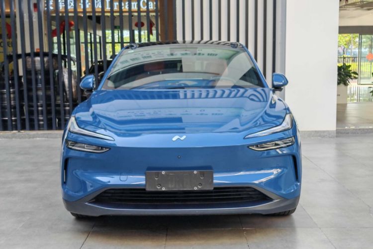 Used ONVO L60 2024 60 kWh Rear-Drive Version Exterior 1