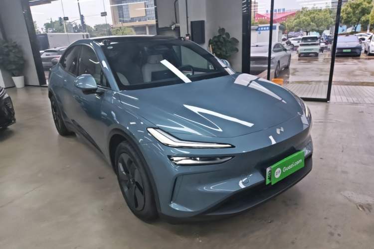 Used ONVO L60 2024 60 kWh Rear-Drive Version Exterior 1