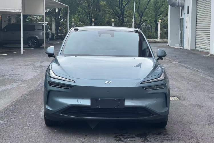 Used ONVO L60 2024 60 kWh Rear-Drive Version Exterior 1