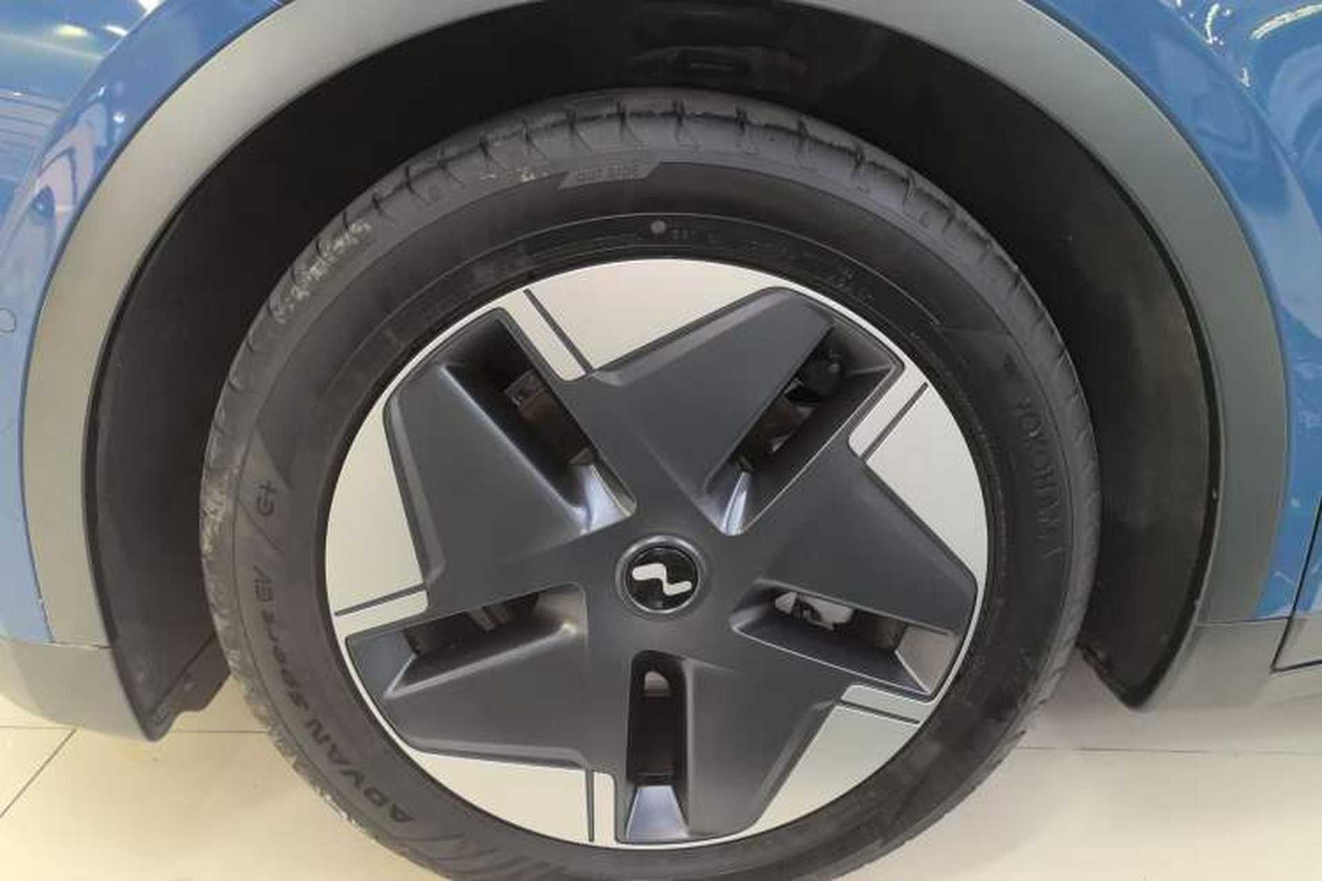 Used ONVO L60 2024 60 kWh Rear-Drive Version Exterior 2