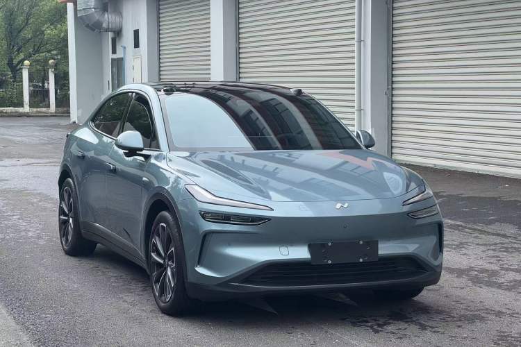 Used ONVO L60 2024 60 kWh Rear-Drive Version Exterior 2