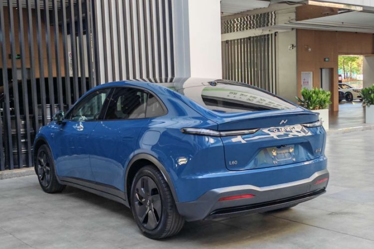 Used ONVO L60 2024 60 kWh Rear-Drive Version Exterior 3