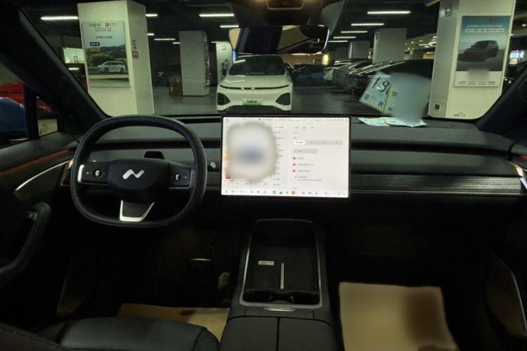 Used ONVO L60 2024 60 kWh All-Wheel Drive Exterior 7