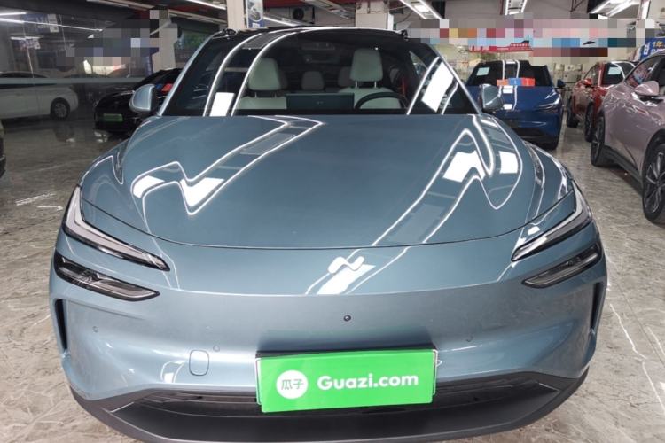 Used ONVO L60 2024 60 kWh Rear-Drive Version Front