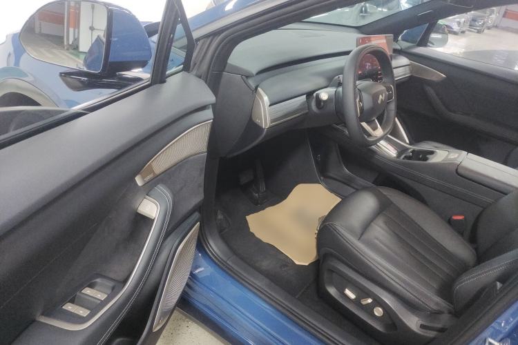 Used ONVO L60 2024 60 kWh Rear-Drive Version Interior 3