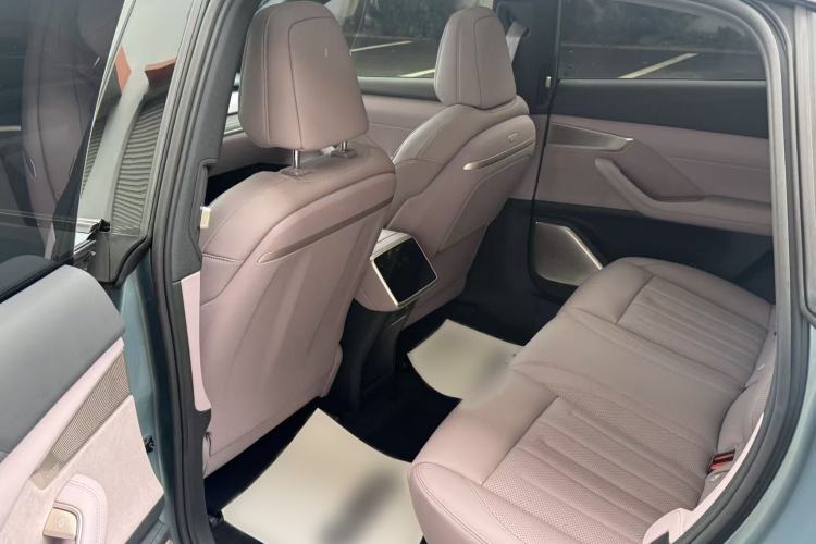 Used ONVO L60 2024 60 kWh Rear-Drive Version Interior 7