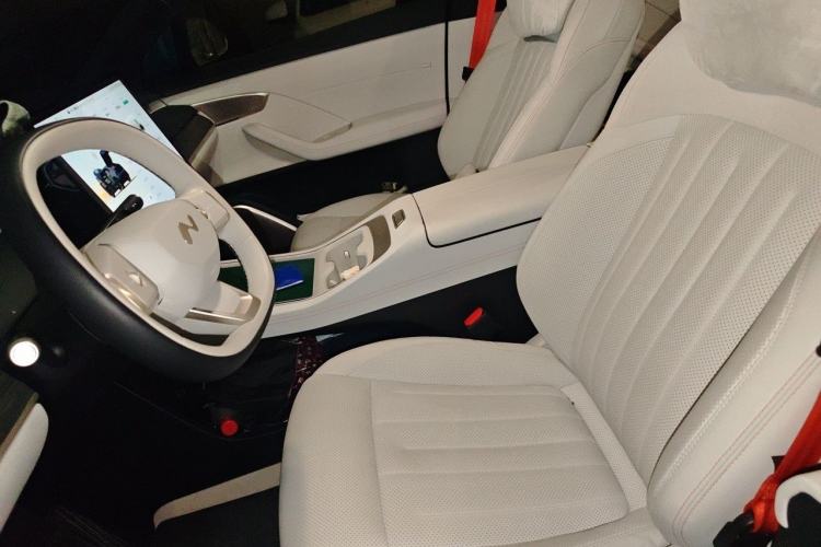 Used ONVO L60 2024 60 kWh Rear-Drive Version Left Front Seat