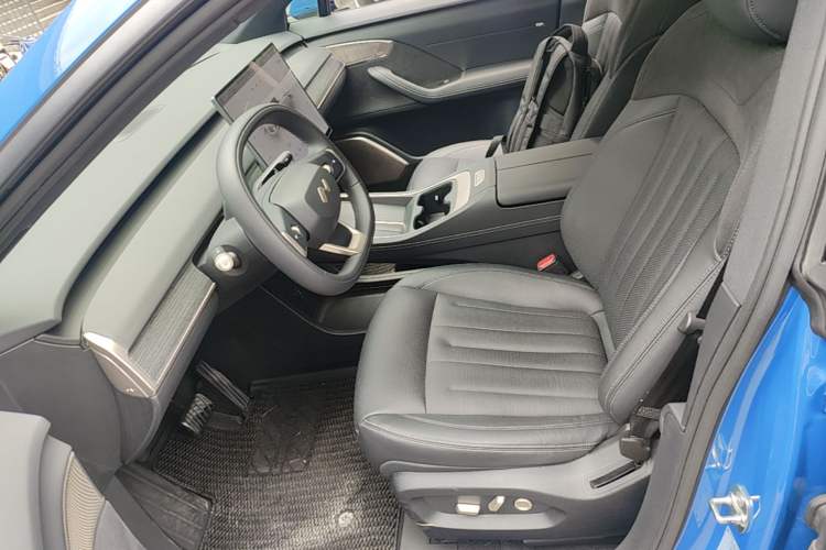 Used ONVO L60 2024 60 kWh Rear-Drive Version Left Front Seat