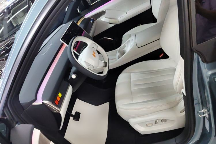 Used ONVO L60 2024 60 kWh Rear-Drive Version Left Front Seat