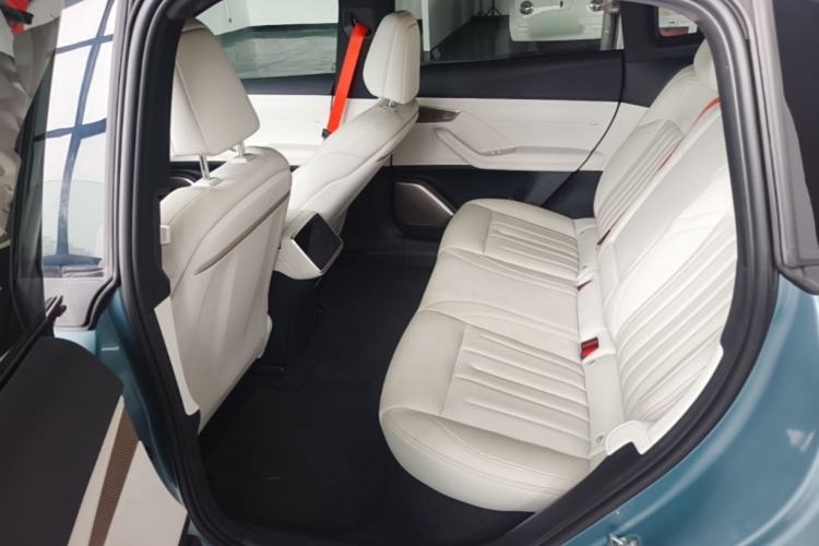 Used ONVO L60 2024 60 kWh Rear-Drive Version Left Rear Seat