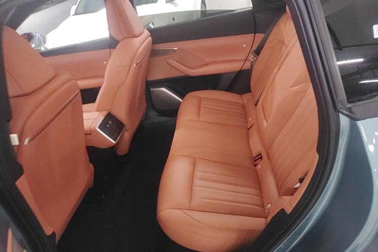 Used ONVO L60 2024 60 kWh Rear-Drive Version Left Rear Seat