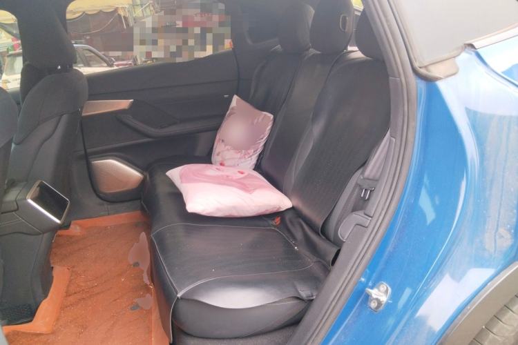 Used ONVO L60 2024 60 kWh Rear-Drive Version Left Rear Seat