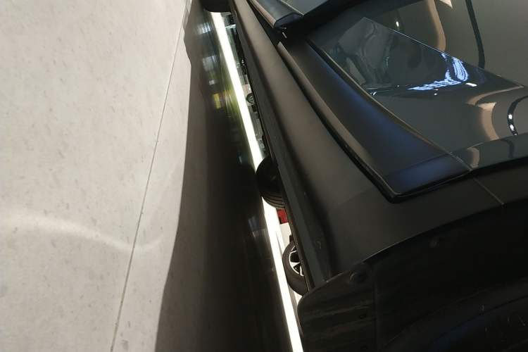 Used ONVO L60 2024 60 kWh Rear-Drive Version Left Side Sill