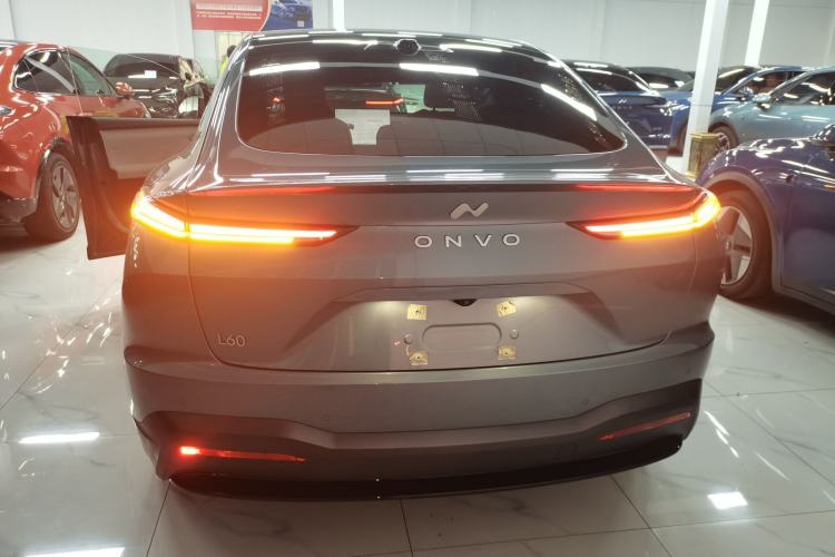 Used ONVO L60 2024 60 kWh Rear-Drive Version Rear