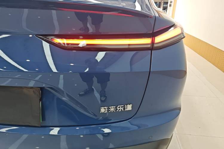 Used ONVO L60 2024 60 kWh Rear-Drive Version Right Rear Taillight