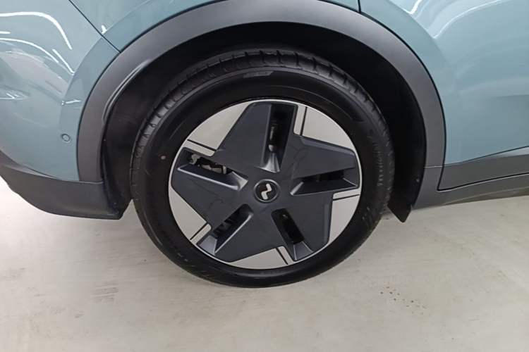 Used ONVO L60 2024 60 kWh Rear-Drive Version Right Rear Wheel Hub