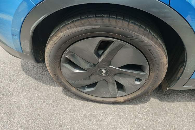Used ONVO L60 2024 60 kWh Rear-Drive Version Right Rear Wheel Hub