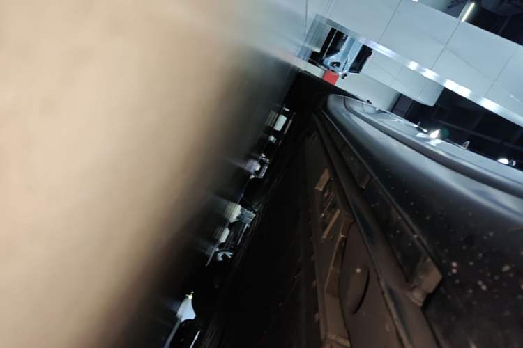 Used ONVO L60 2024 60 kWh Rear-Drive Version Right Side Sill