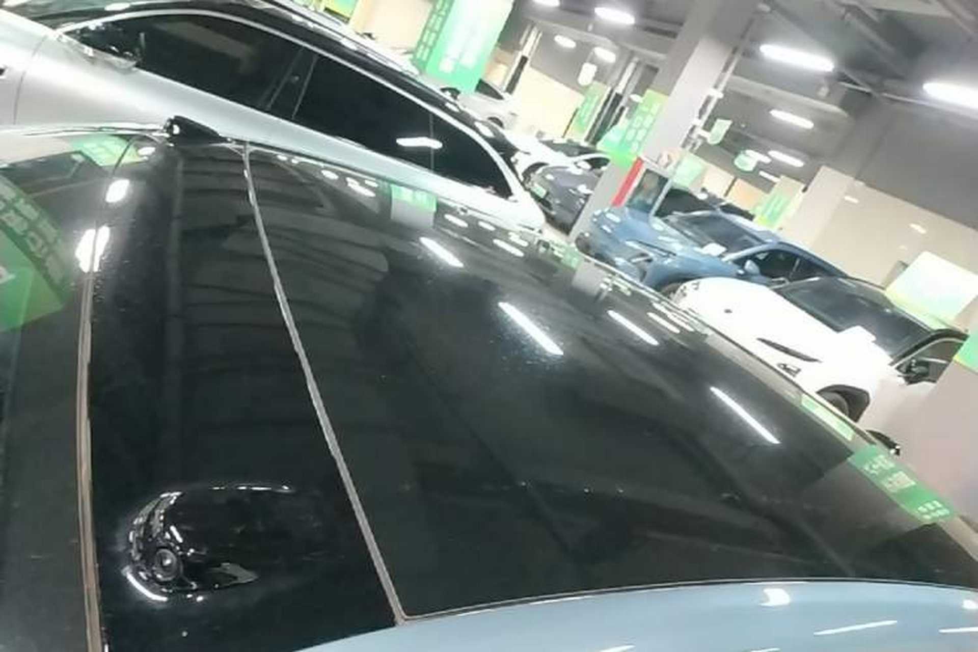 Used ONVO L60 2024 85 kWh All-Wheel Drive Roof
